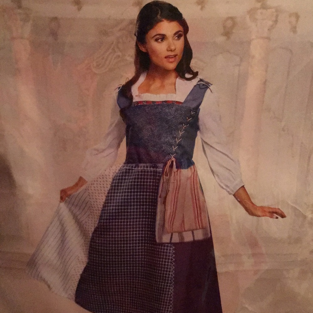 Belle costume